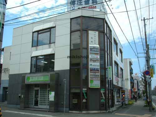 サンケンビル南郷 外観