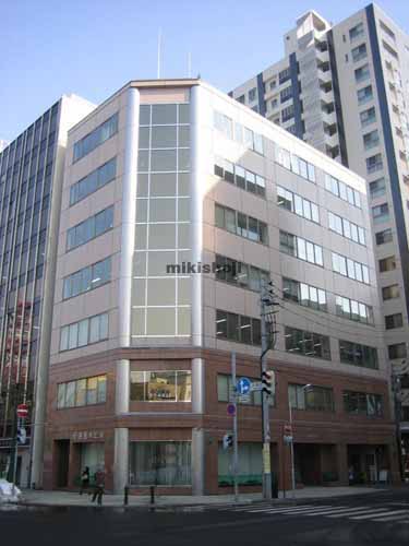 中央区南の大通青木ビル 外観1