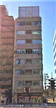 サン・アドバンスビル 外観