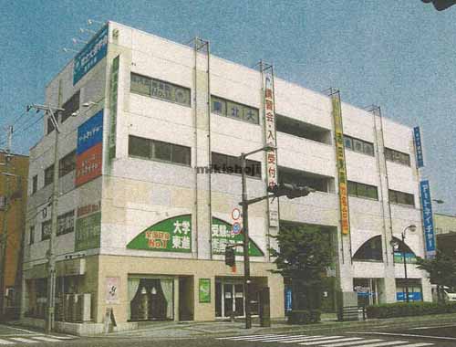 酒田市のマルホンビル 外観1