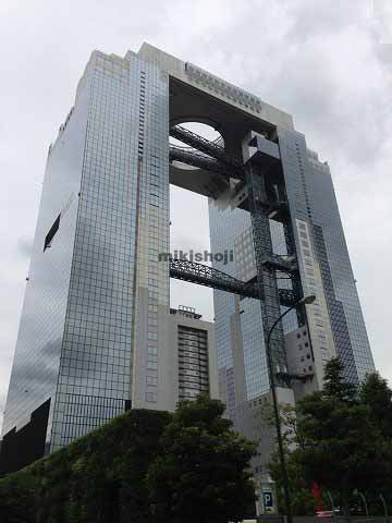 梅田スカイビル 外観