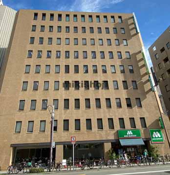 明治安田生命十三ビル 外観