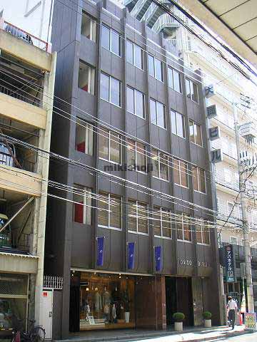 小野柄通・御幸通・磯上通の大同ビル 外観1