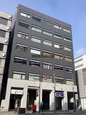 中京区のインターワンプレイス烏丸 外観1