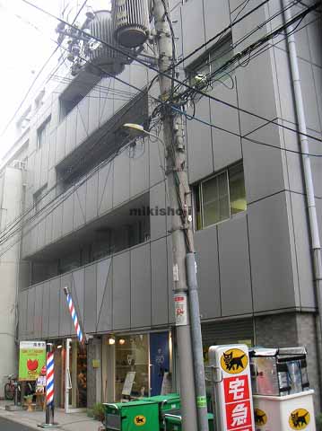 八幡通・磯辺通・浜辺通の成樹ビル 外観1