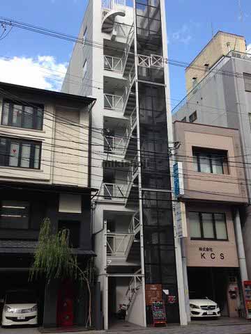 下京区の小川七条ビル 外観1