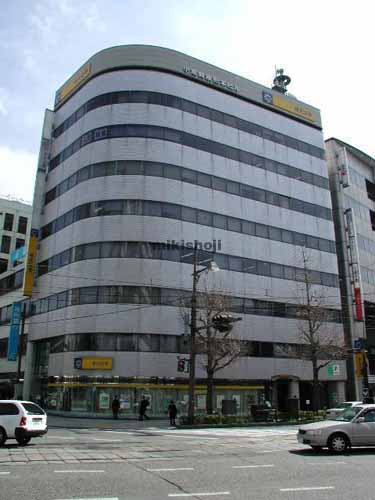 熊本市のエムタワービル 外観1