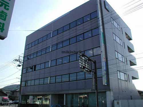 山口センタービル 外観