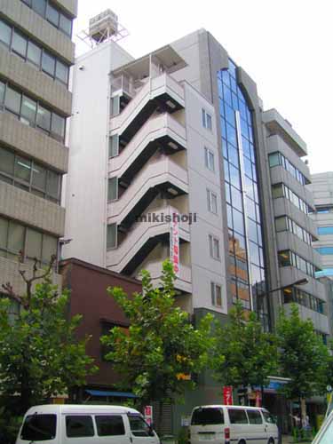 Floor and Walls Hacchobori 外観