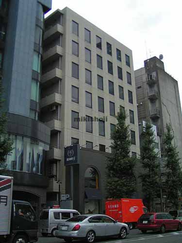 エスラ原宿ビル 外観