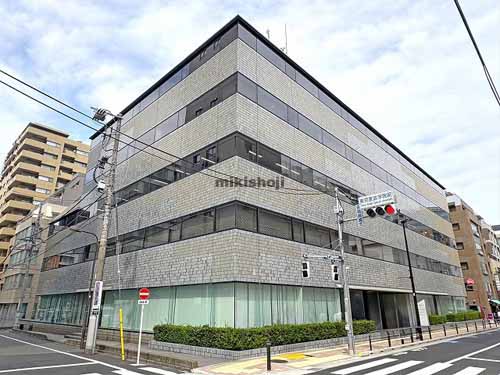 九段南の麹町ビル 外観1