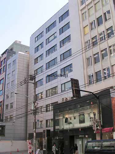 南青山の全菓連ビル 外観1