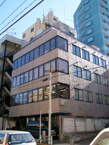 Ｔ３２３プレイスビル 外観