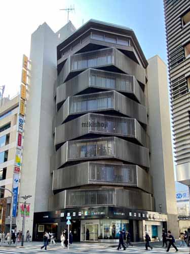 安与ビル 外観