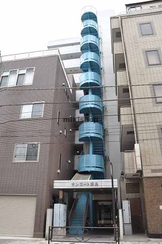 サンコート湯島 外観