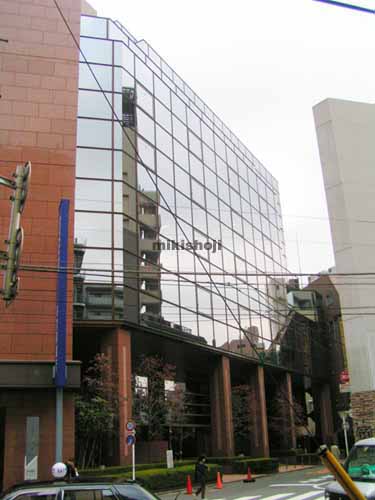 恵比寿の三富ビル新館 外観1