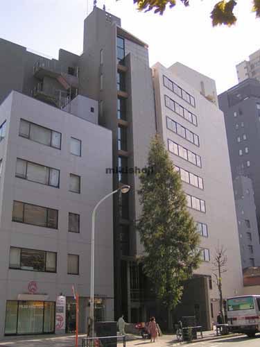 西新橋の西新橋ＪＫビル 外観1