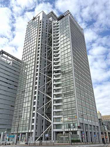 中央・本町・弥生町・南台の中野坂上サンブライトツイン 外観1