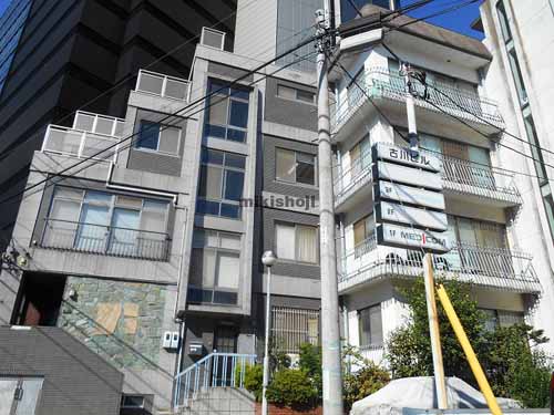 東の古川ビル 外観1