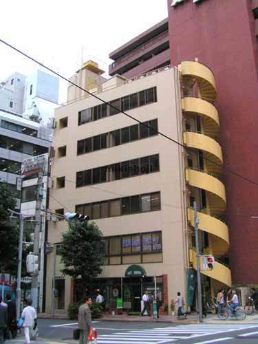 新宿内藤ビル 外観