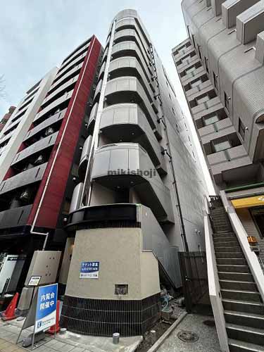 三軒茶屋・太子堂のＮＯＶＥＬ　ＷＯＲＫ　Ｓａｎｇｅｎｊａｙａ 外観1