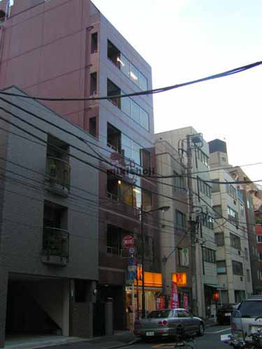 神田神保町のＹ’ｓコーラルビル 外観1