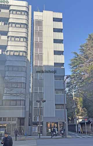 九段北の神戸田中ビル 外観1