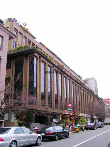 紀尾井町の新紀尾井町ビル 外観1