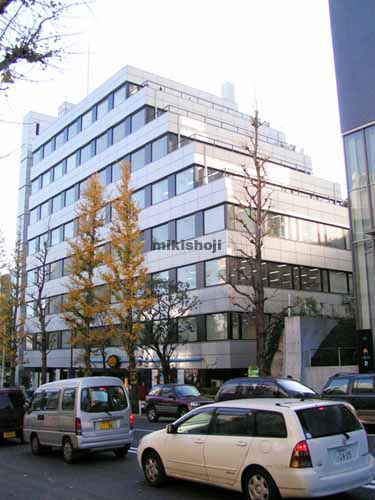 ジブラルタ生命原宿ビル 外観