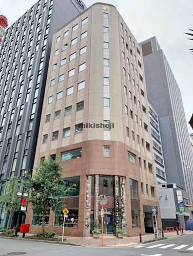銀座の香蘭社ビル 外観1