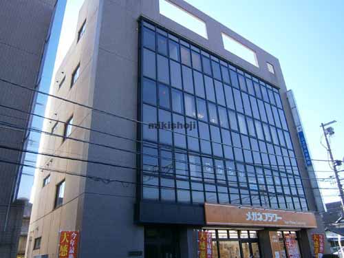 三郷市の第二徳重ビル 外観1