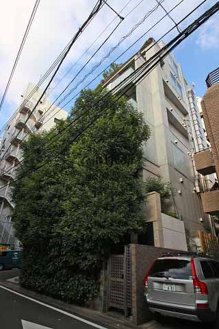 南青山のユニマットハイダウェイビル 外観1