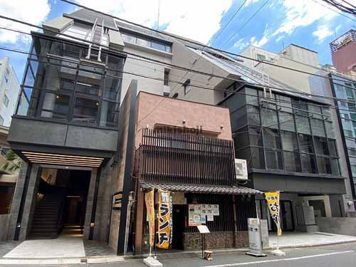 Ｕｎｉ－ｗｏｒｋｓ新宿御苑 外観