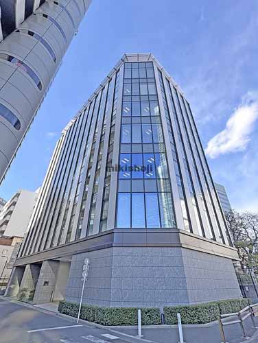 西新宿の西新宿　ＢＵＳＩＮＥＳＳ　ＣＵＢＥ 外観1