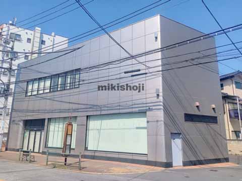 西新井の西新井病院前ビル 外観1