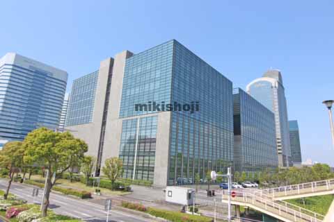 美浜区の幕張テクニカルセンター 外観1