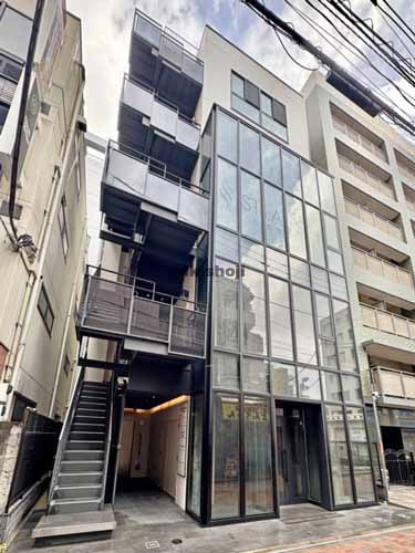 豊玉・桜台・練馬のＲＥＶＥ　ＳＱＵＡＲＥ　練馬 外観1