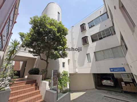 千駄ヶ谷のイワオアネックス 外観1