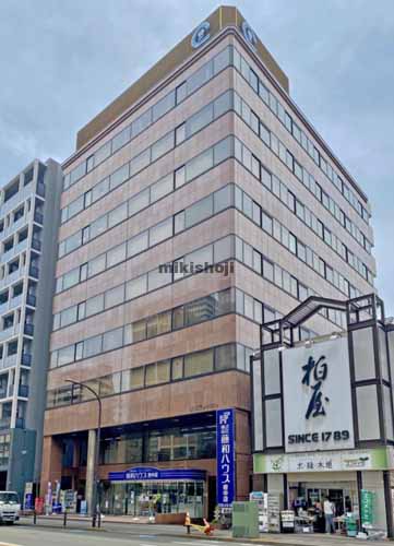 府中市の第１５三ツ木ビル 外観1