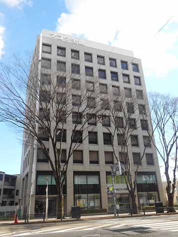 前橋市の前橋フコク生命ビル 外観1