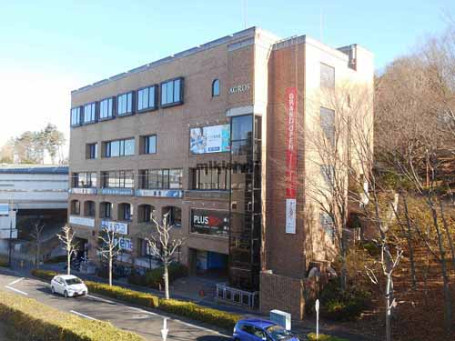 アクロスビル 外観