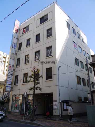 市川市のホシナビル 外観1