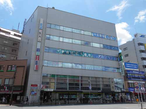 日野市の三井住友銀行高幡不動ビル 外観1