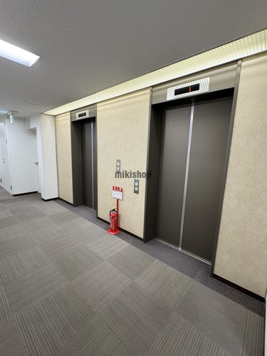 中央区北の北一条第一生命ビルディング エレベーターホール4