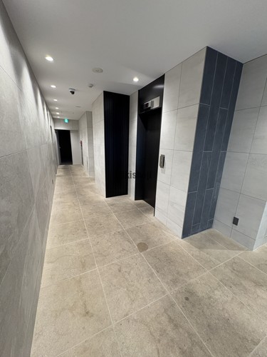 中央区北のＩＳＭ札幌大通 エントランス1