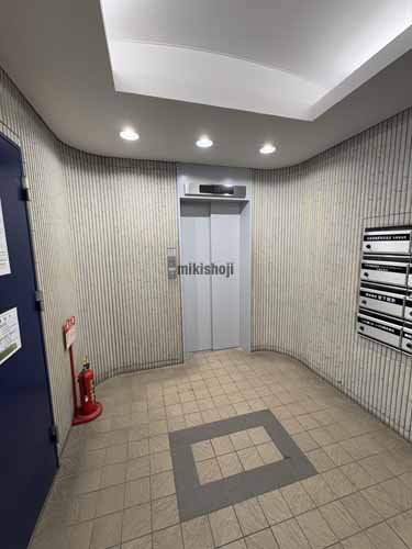 ＳＢ大通東ビル エレベーターホール1
