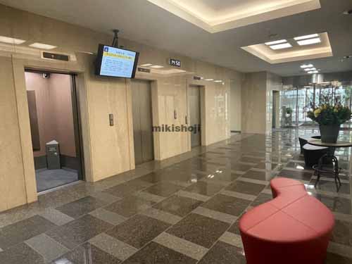 中央区南の福山南三条ビル エントランス2