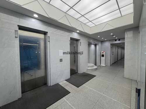 札幌小学館ビル エレベーターホール1