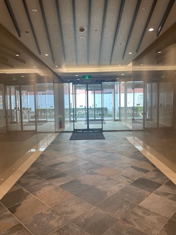 苫小牧市のステーションプラザ苫小牧 エントランス1