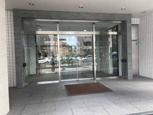 二日町・春日町・木町通のステーションプラザビル エントランス1